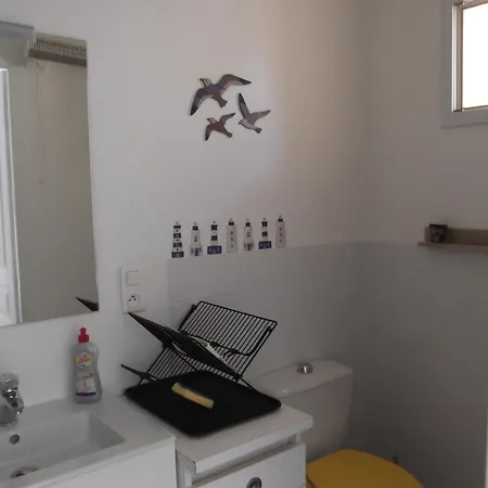 شقة En Rez-de-chaussee Avec Marche