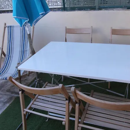 En Rez-de-chaussée Avec Marche