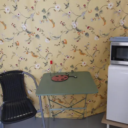 En Rez-de-chaussee Avec Marche