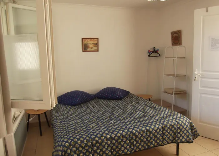Apartamento En Rez-de-chaussee Avec Marche *